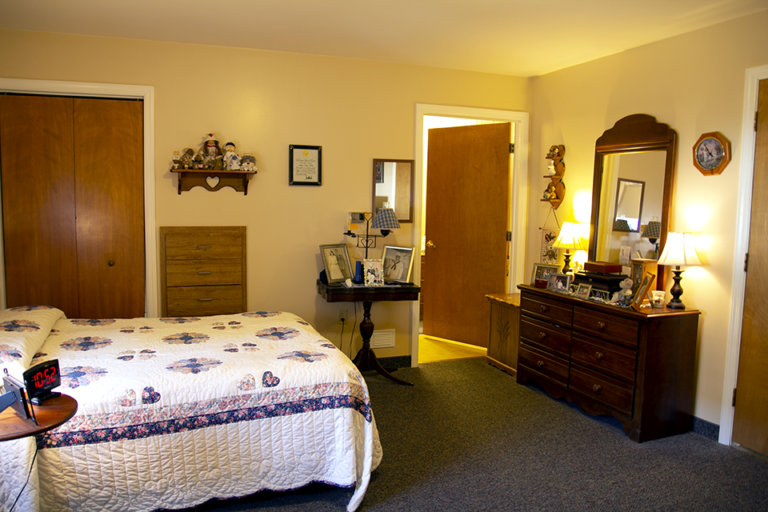 Our Rooms | Country View Manor